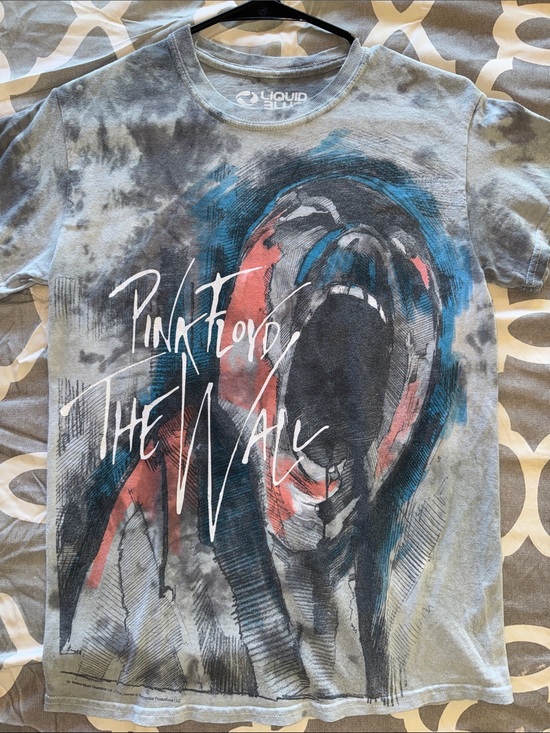 Liquid Blue Other - Pink Floyd The Wall graphic tee